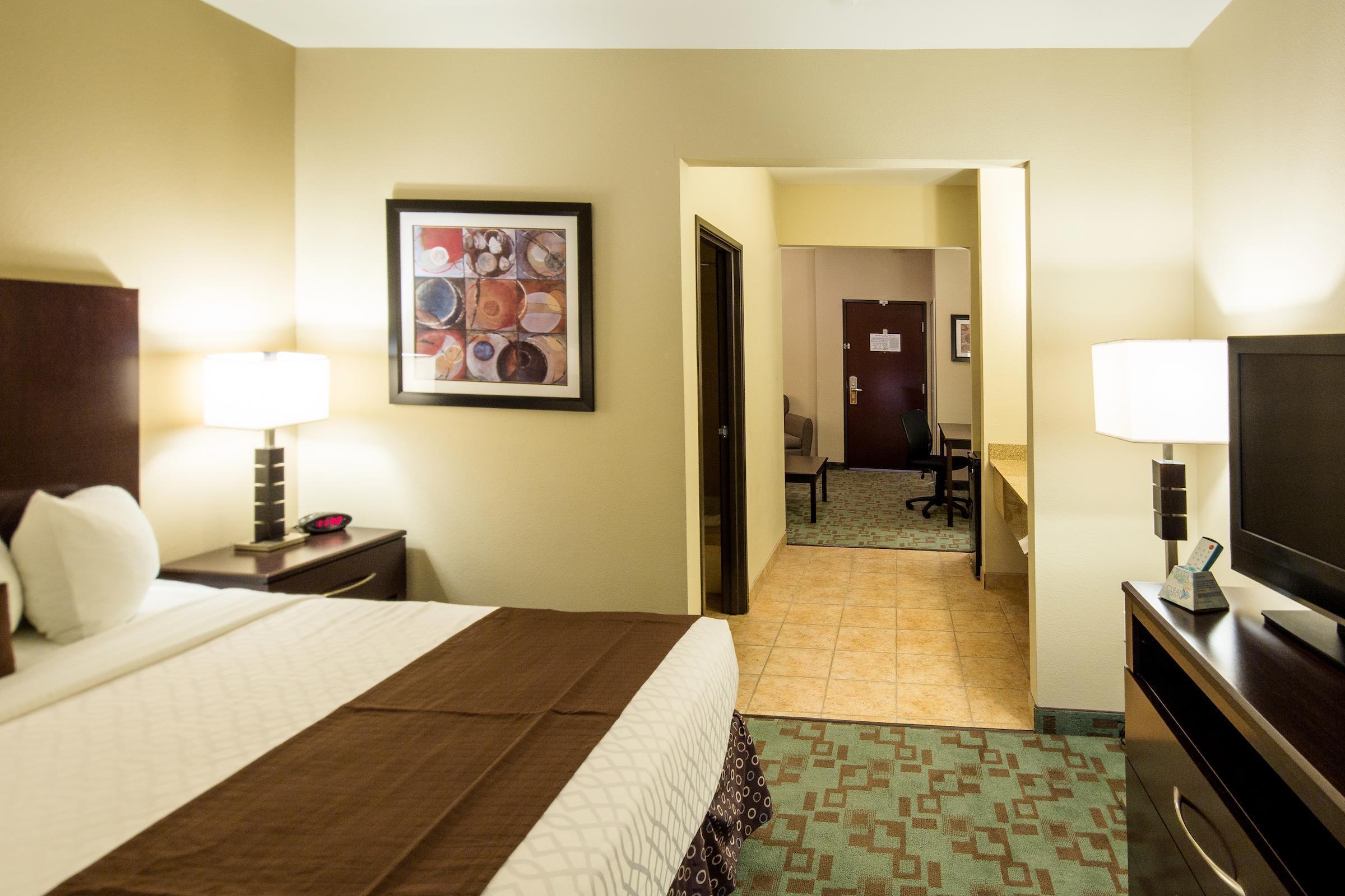 Best Western Plus Eastgate Inn&Suites Wichita Exterior foto