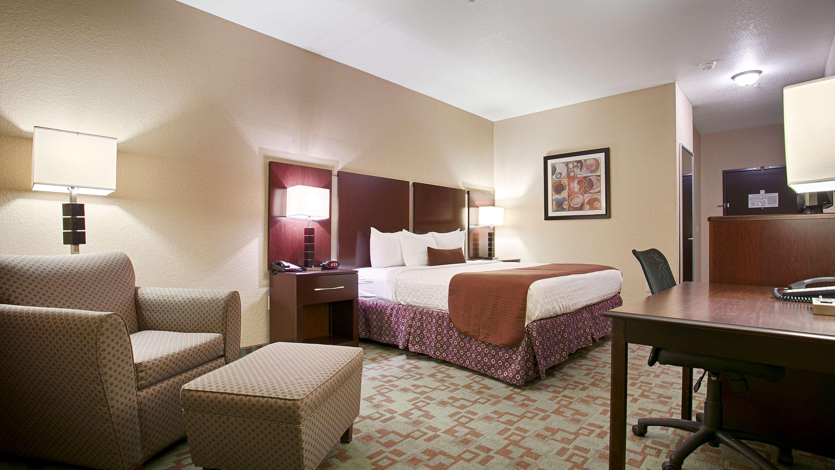 Best Western Plus Eastgate Inn&Suites Wichita Exterior foto
