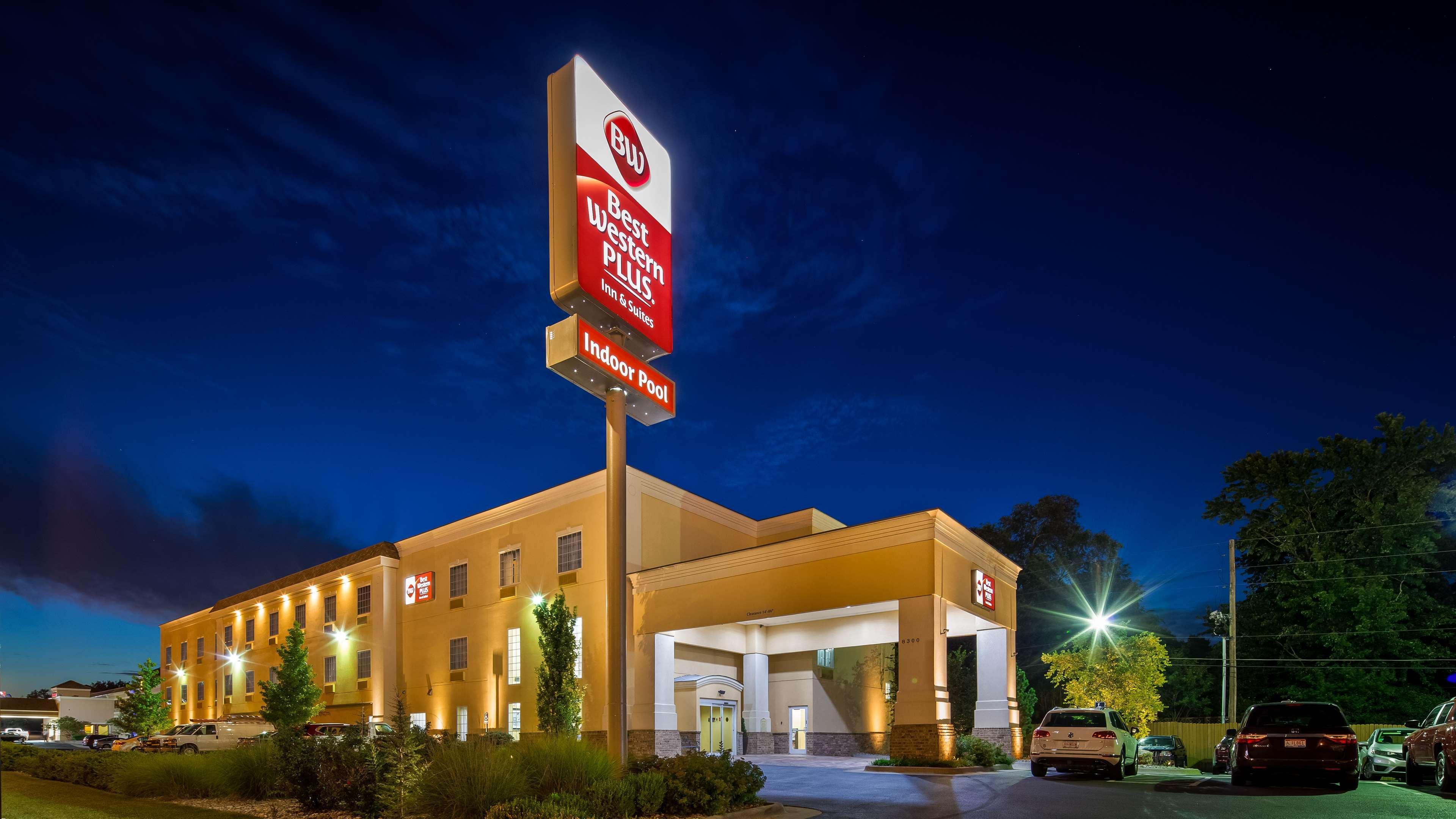 Best Western Plus Eastgate Inn&Suites Wichita Exterior foto