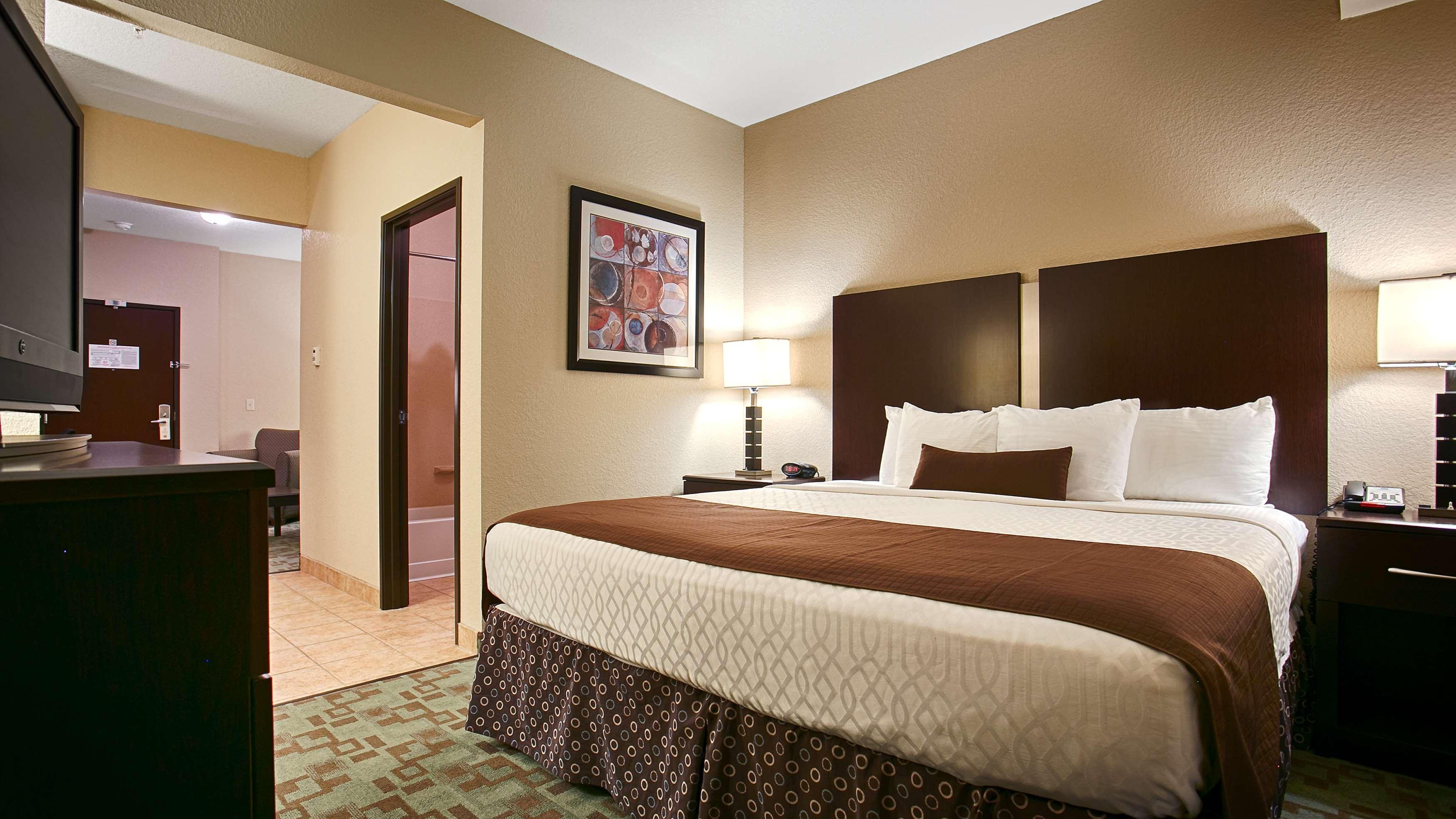 Best Western Plus Eastgate Inn&Suites Wichita Exterior foto
