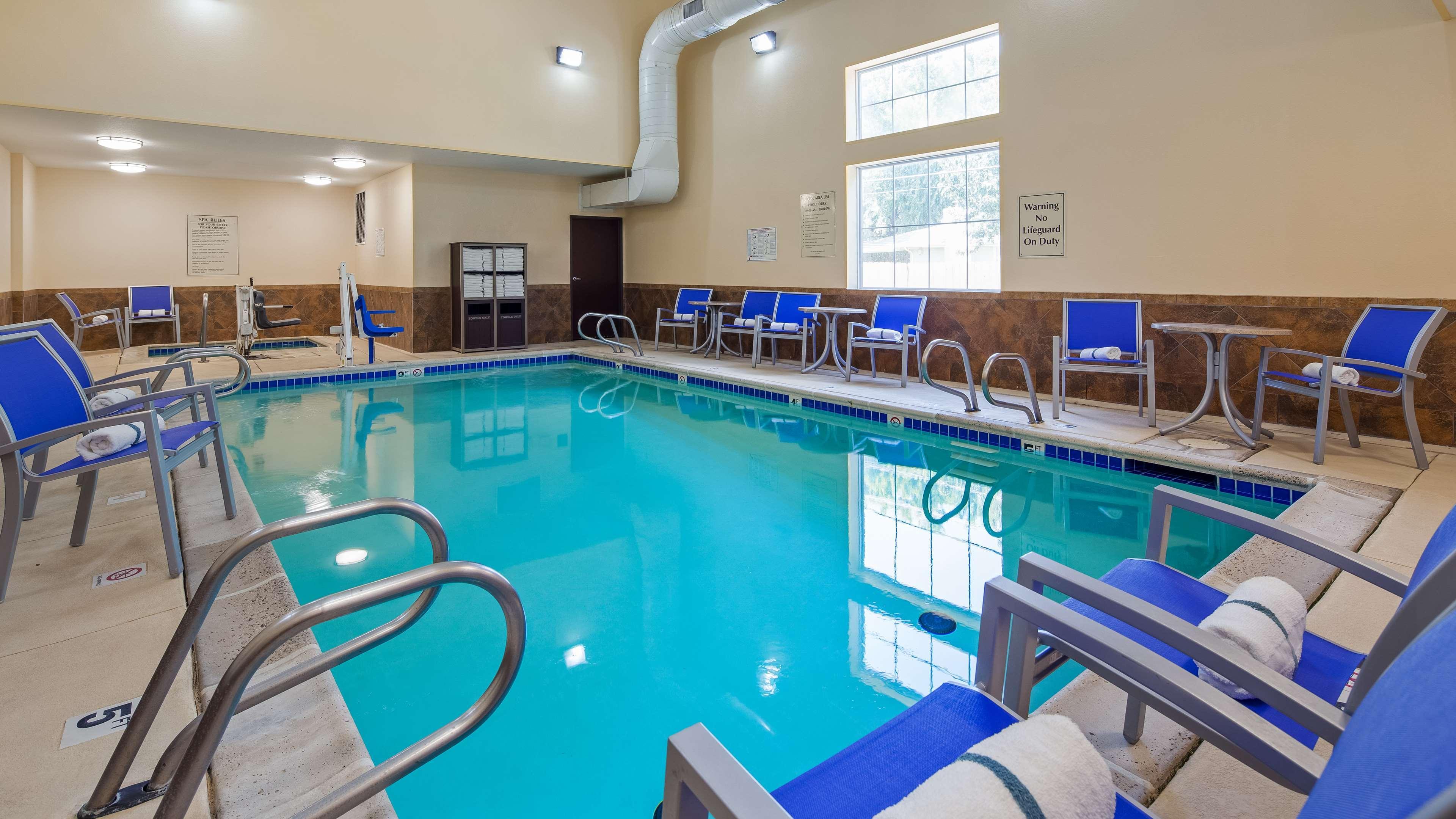 Best Western Plus Eastgate Inn&Suites Wichita Einrichtungen foto