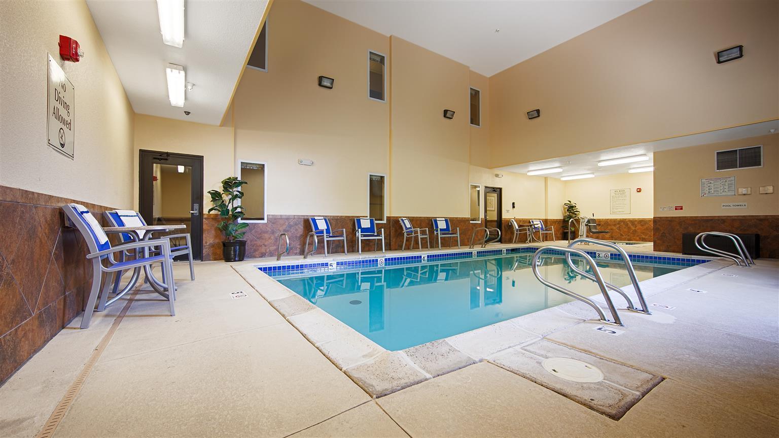 Best Western Plus Eastgate Inn&Suites Wichita Exterior foto