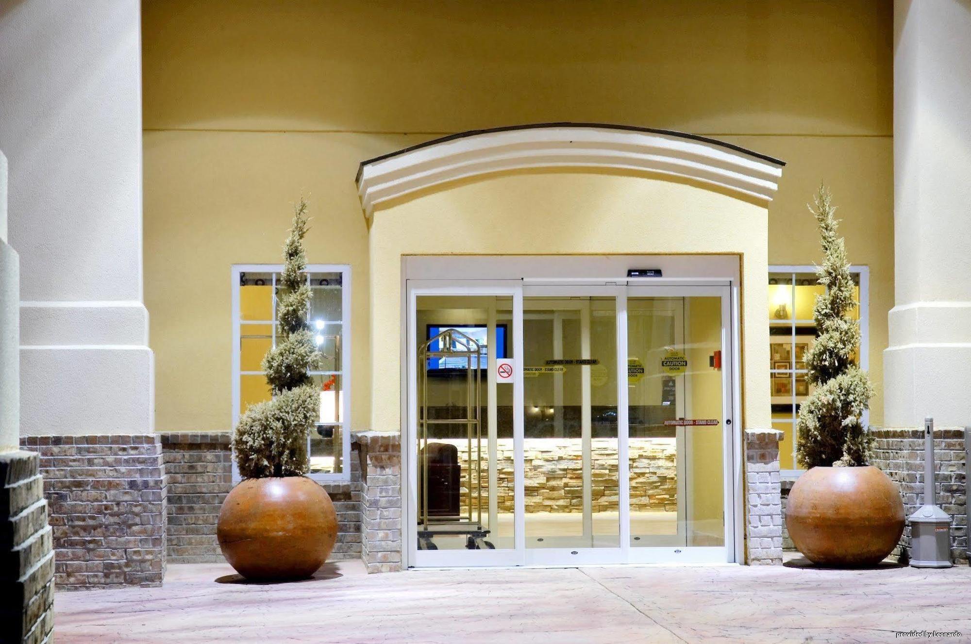 Best Western Plus Eastgate Inn&Suites Wichita Exterior foto