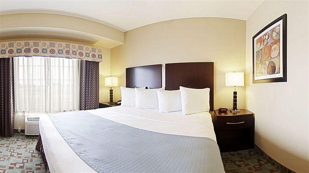 Best Western Plus Eastgate Inn&Suites Wichita Exterior foto